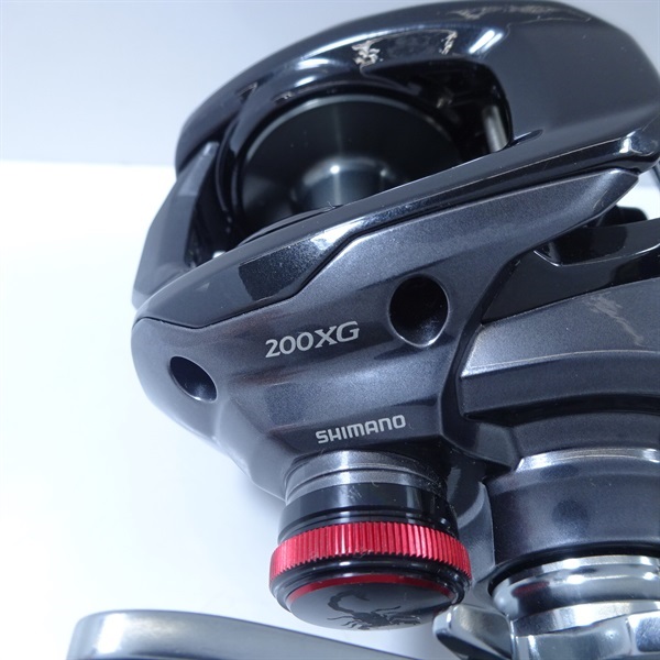 ２４スコーピオンＭＤ２００右